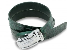 Ремень из крокодила изумрудного цвета